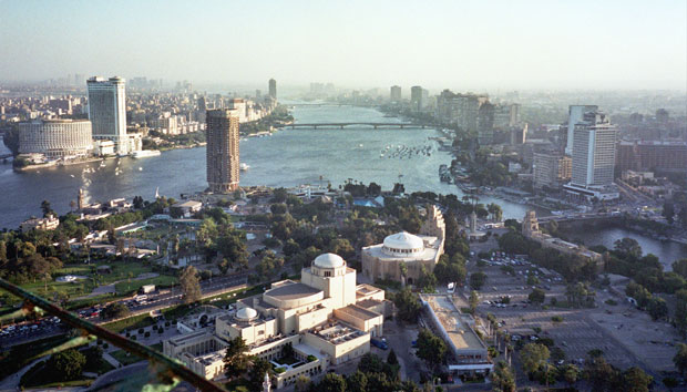 КАИРО ПРЕИСПИТУЈЕ РАНИЈУ ОДЛУКУ: Египат повлачи признавање Косова?